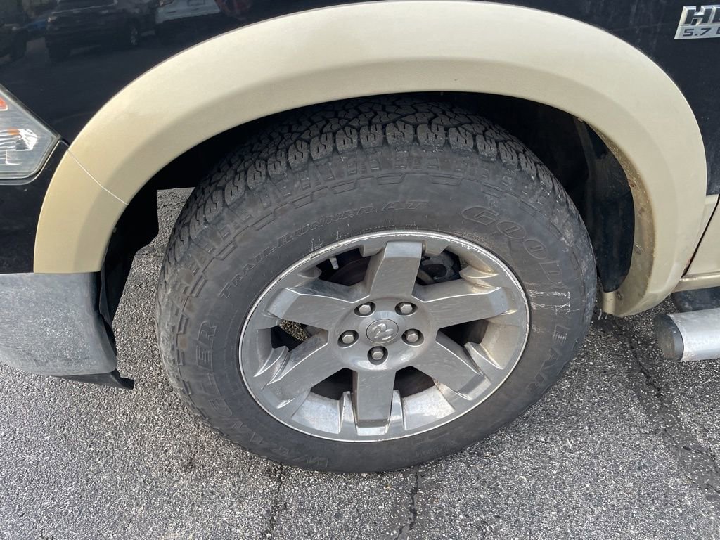 Used 2011 RAM 1500 Laramie w/ Protection Group image 9