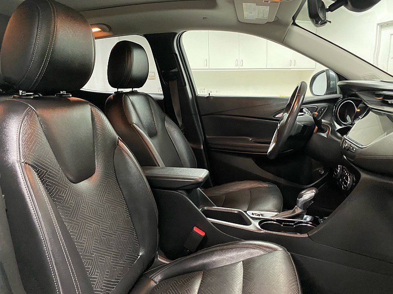 Used 2021 Buick Encore GX Essence w/ Advanced Technology Package image 13