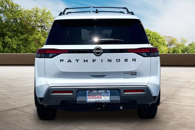 New 2026 Nissan Pathfinder Platinum w/ Lighting Package AWD/4WD image 4