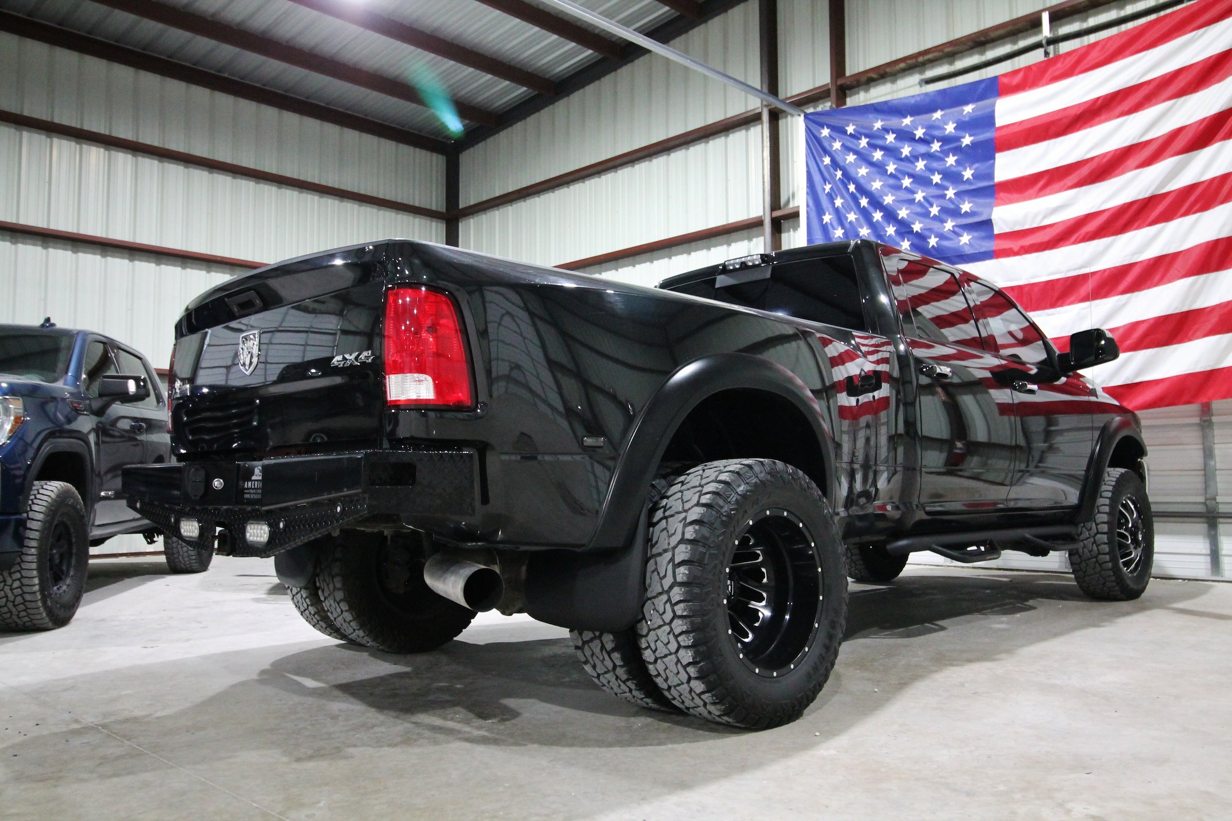 Used 2018 RAM 3500 Big Horn AWD/4WD image 10
