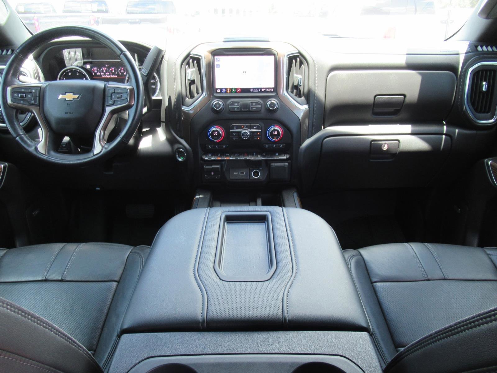 Used 2021 Chevrolet Silverado 3500 High Country AWD/4WD image 13