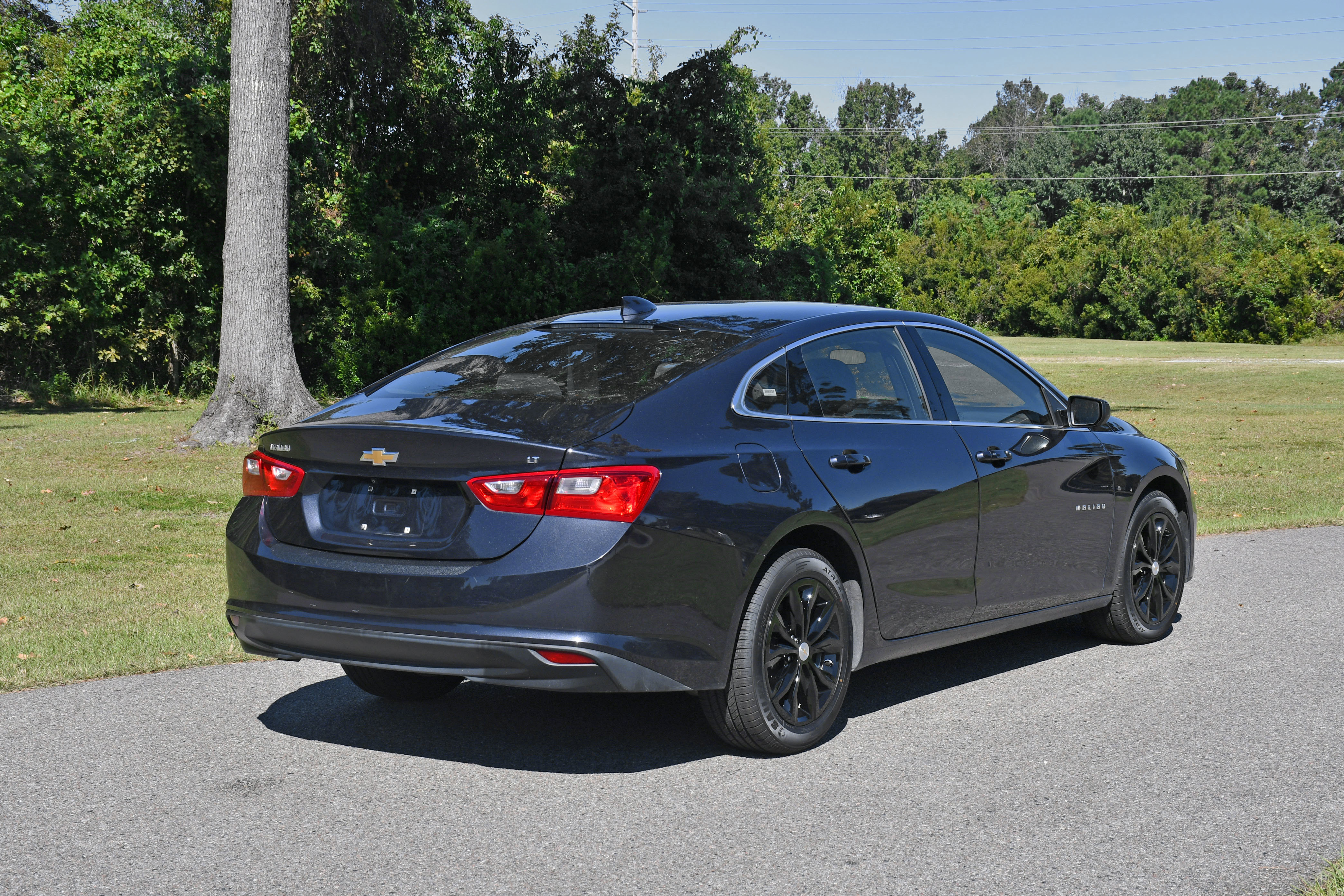Used 2023 Chevrolet Malibu LT image 4