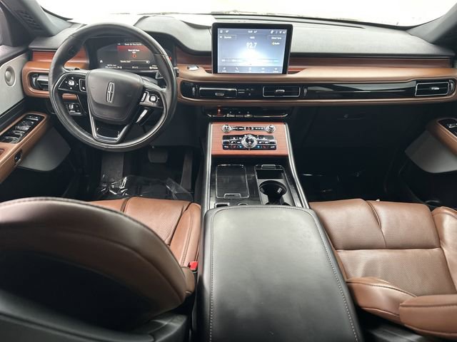 Certified 2023 Lincoln Aviator Reserve w/ Equipment Group 201A image 15