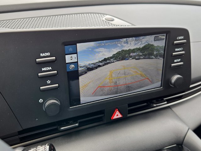 New 2026 Hyundai Elantra SEL Sport FWD image 10