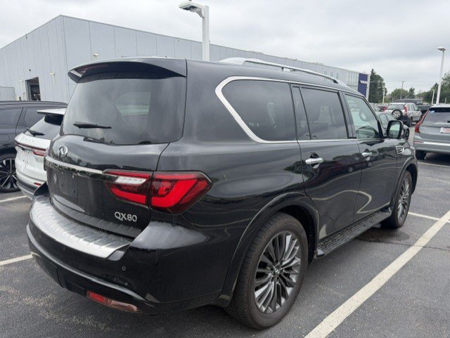 Used 2023 INFINITI QX80 Premium Select w/ Cargo Package AWD/4WD image 5