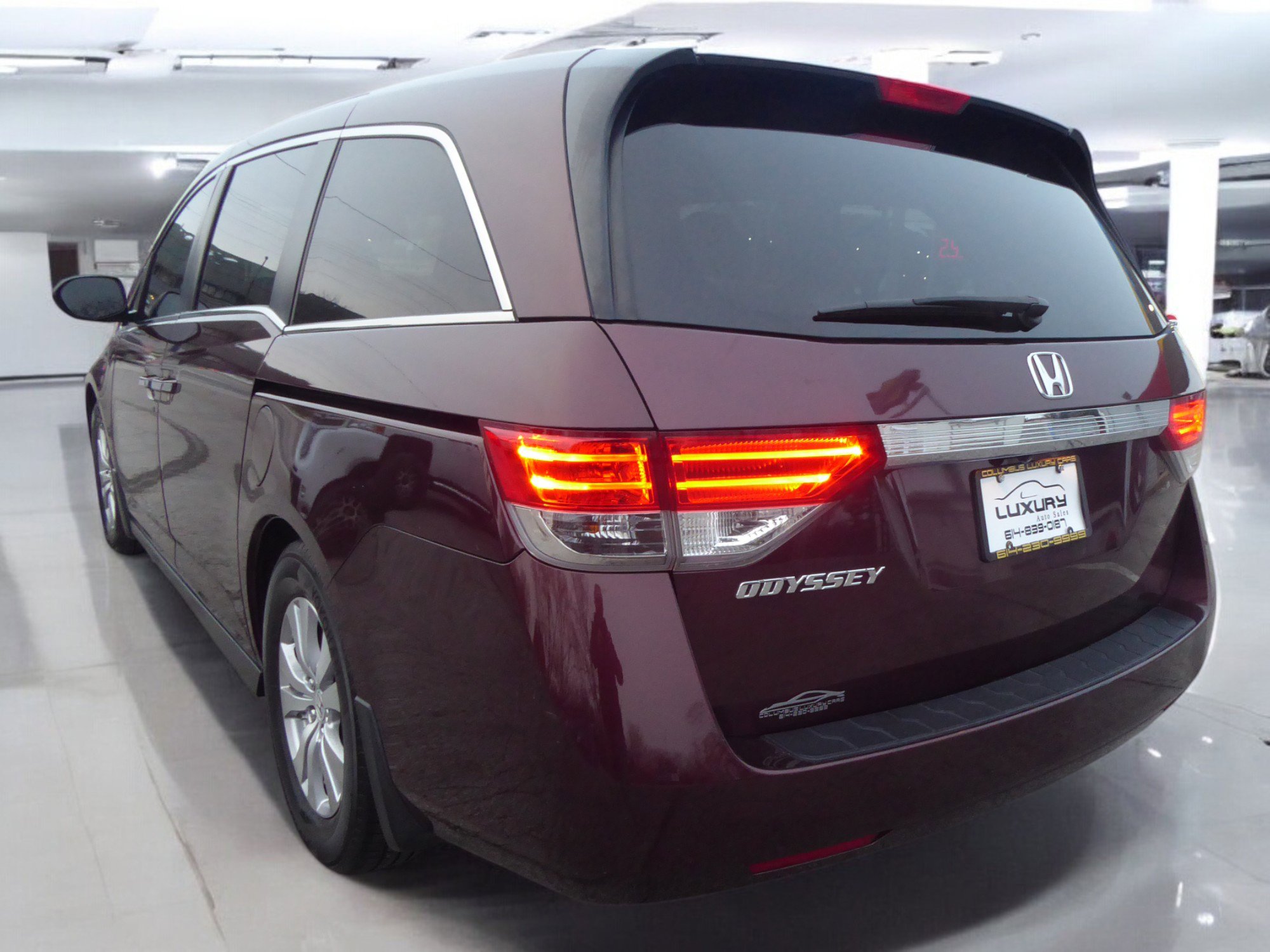 Used 2014 Honda Odyssey EX-L image 8