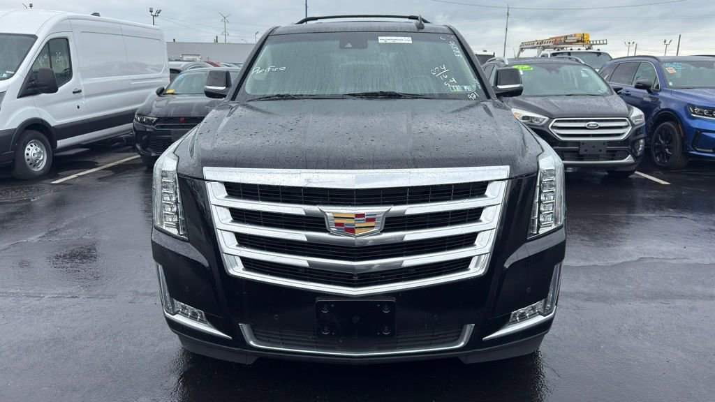 Used 2016 Cadillac Escalade Premium AWD/4WD image 7