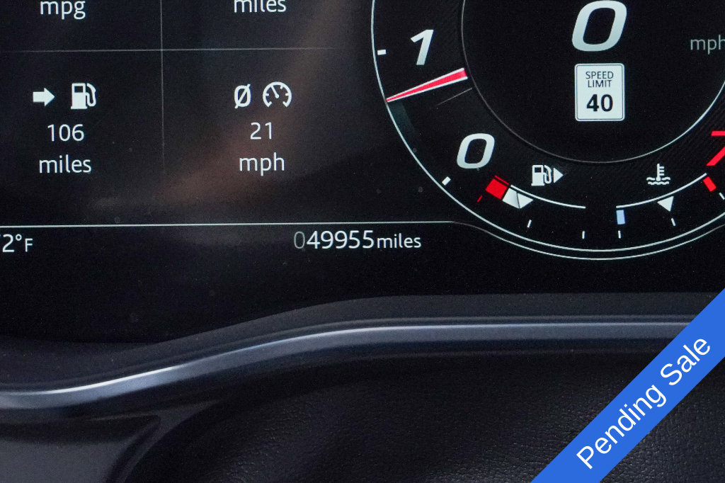 Used 2022 Jaguar F-PACE SVR AWD/4WD image 13