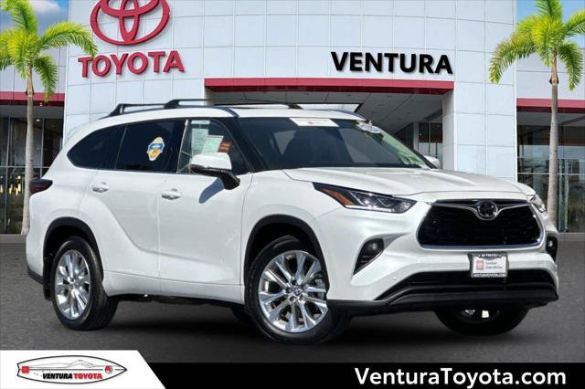 Certified 2026 Toyota Highlander Limited AWD/4WD image 1