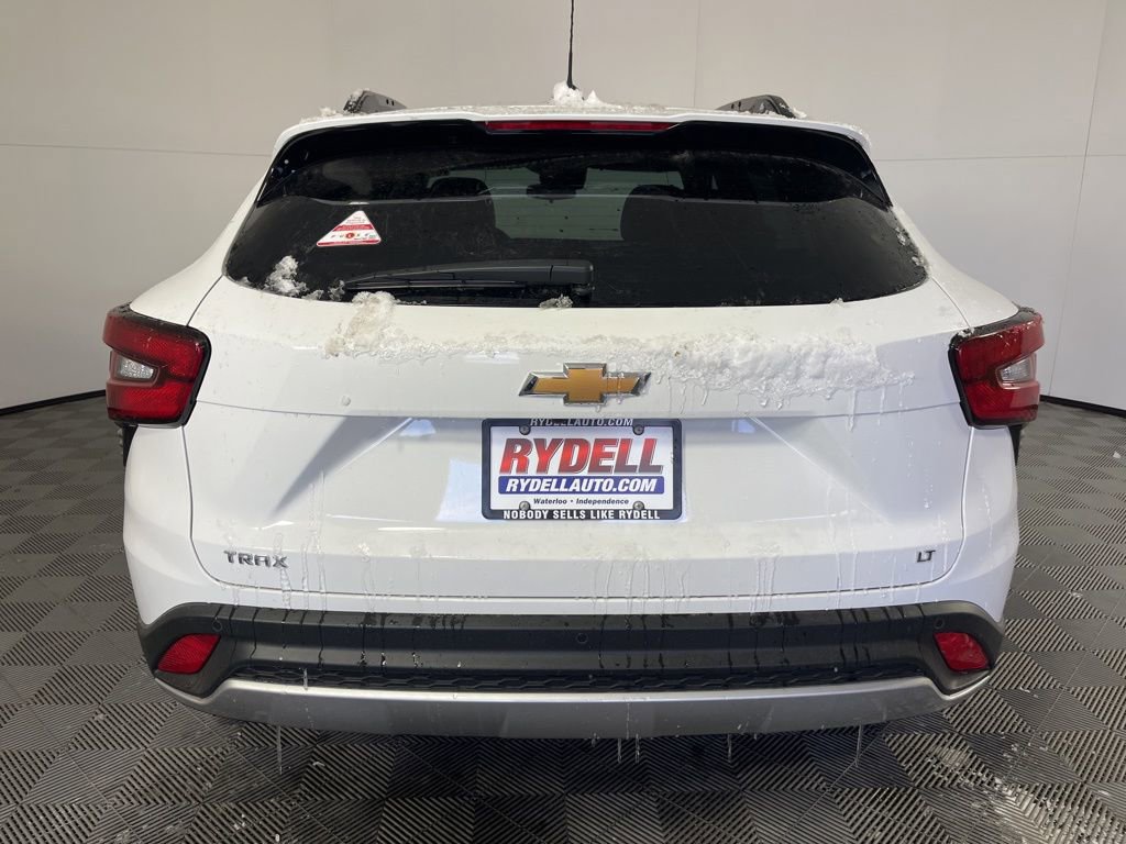 New 2026 Chevrolet Trax LT w/ Driver Confidence Package image 6