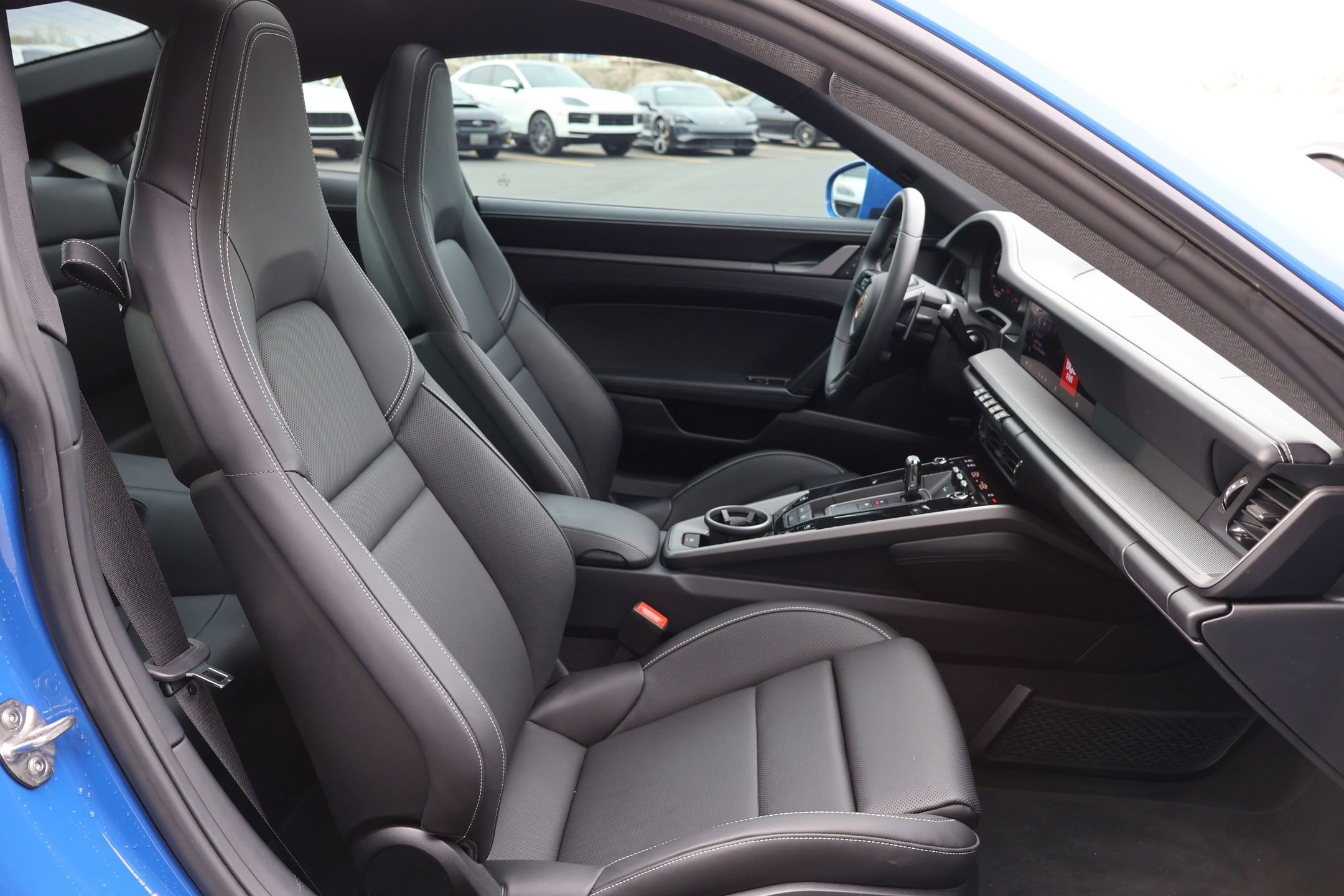 Certified 2025 Porsche 911 Carrera image 24