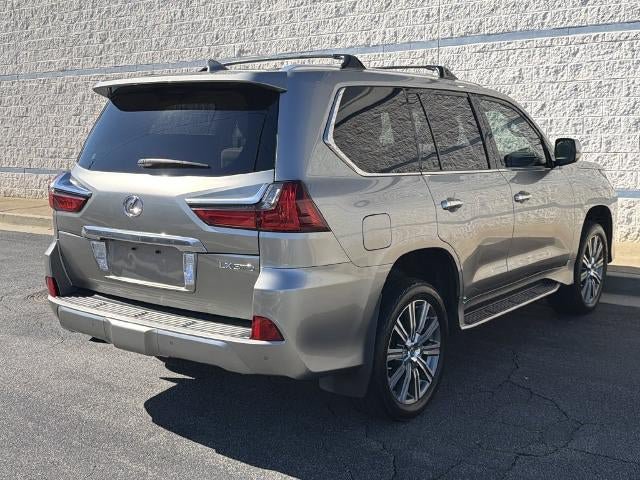 Used 2017 Lexus LX 570 4WD w/ Luxury Package image 7