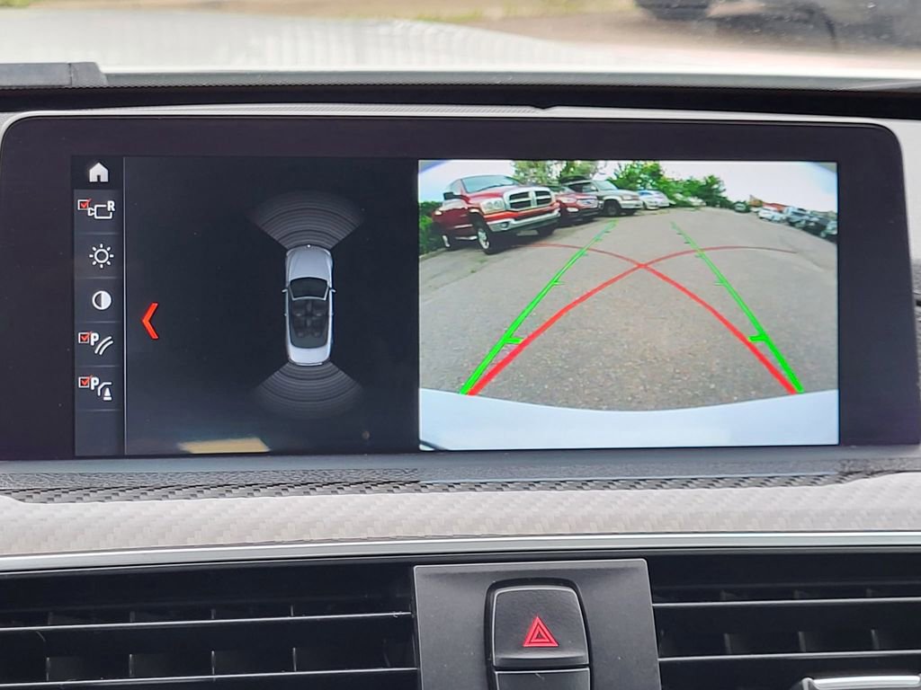 Used 2020 BMW M4 Convertible RWD image 28