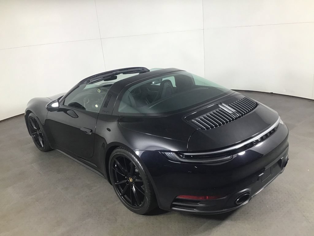 Certified 2024 Porsche 911 Targa 4 AWD/4WD image 21
