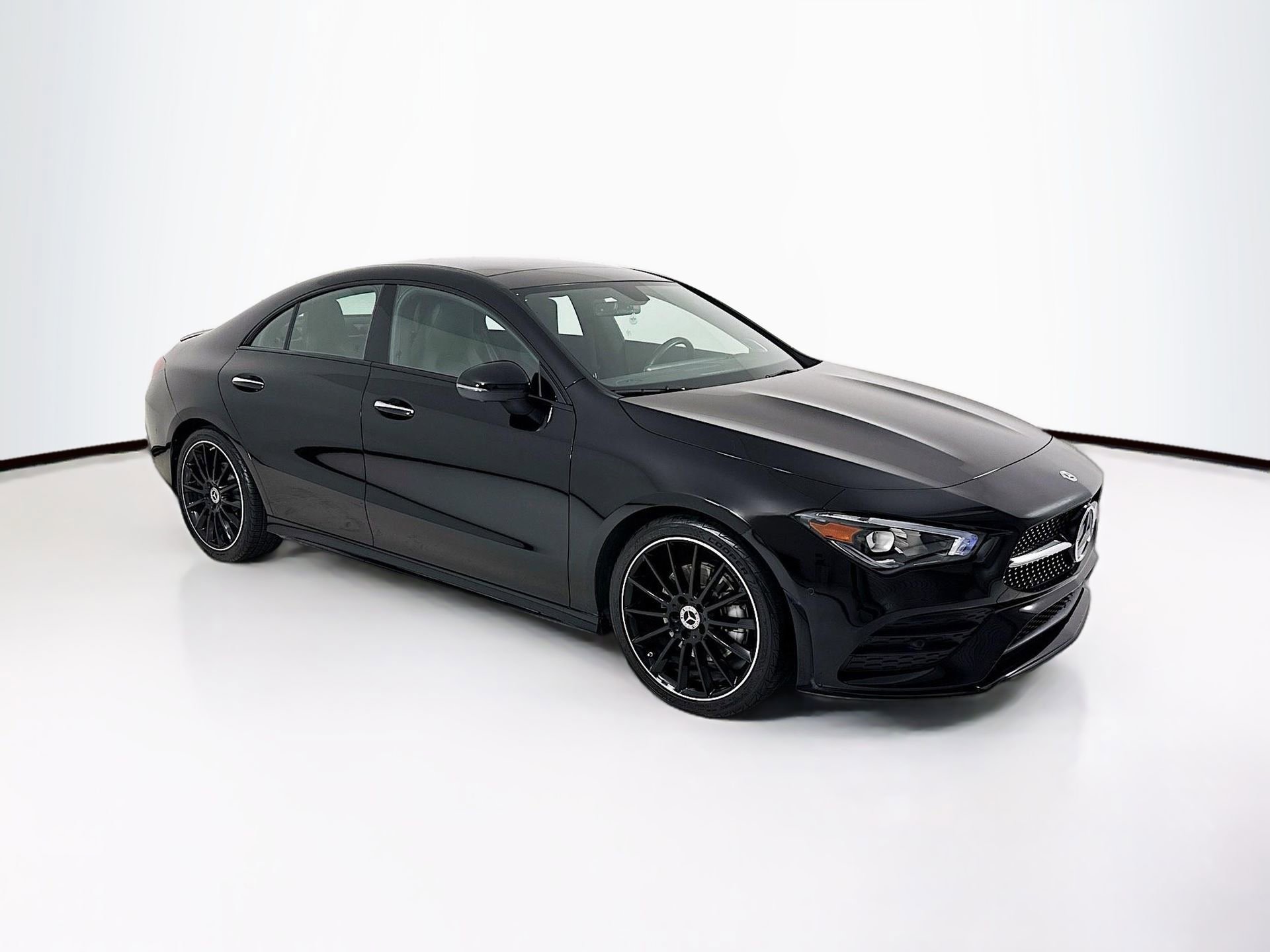 Used 2023 Mercedes-Benz CLA 250 image 1
