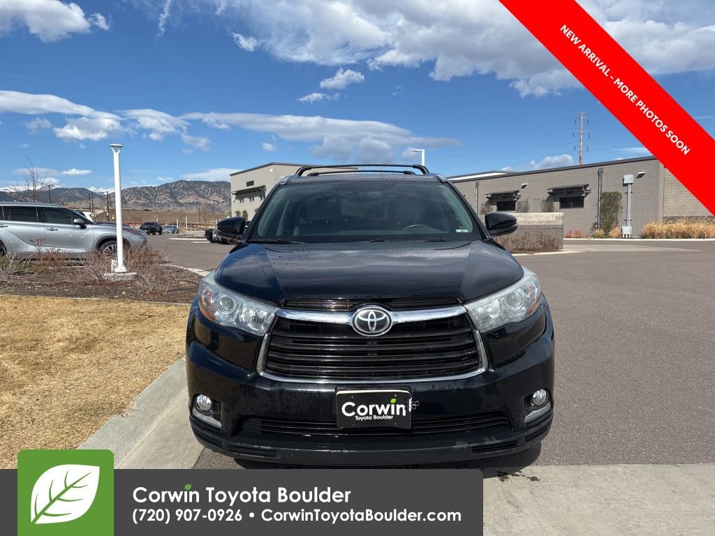 Used 2016 Toyota Highlander Limited w/ Driver Technology Package image 2