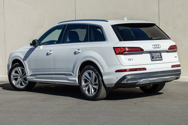 Used 2023 Audi Q7 3.0T Premium Plus image 3