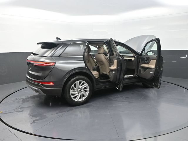 Used 2020 Lincoln Corsair FWD w/ Convenience Package image 45