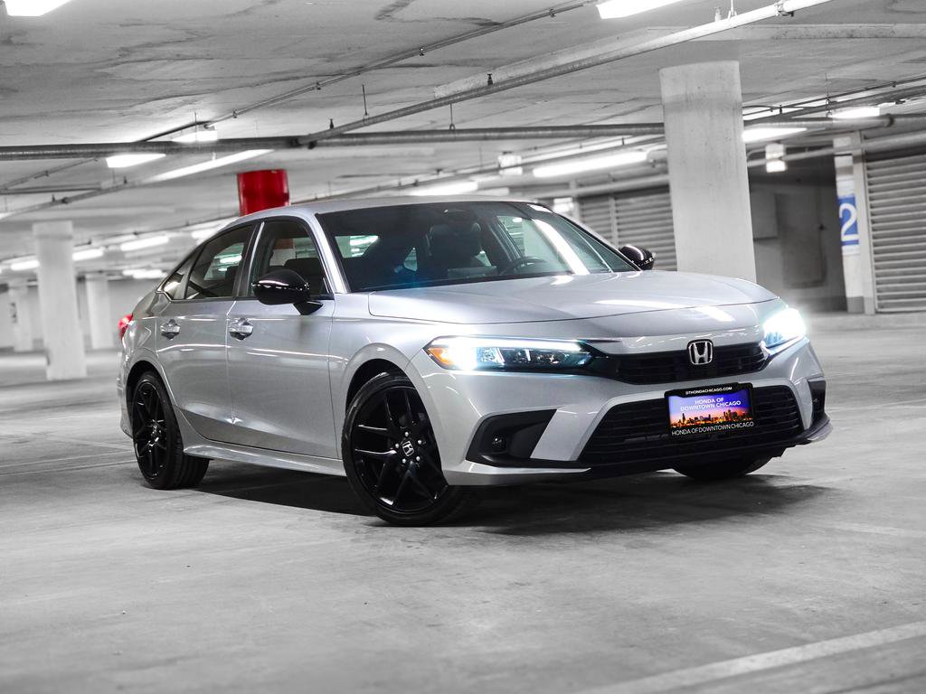 Used 2024 Honda Civic Sport image 4