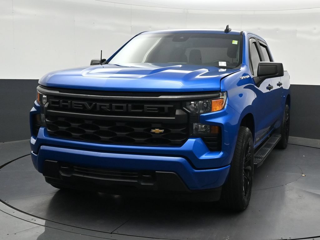 Used 2022 Chevrolet Silverado 1500 Custom RWD image 9