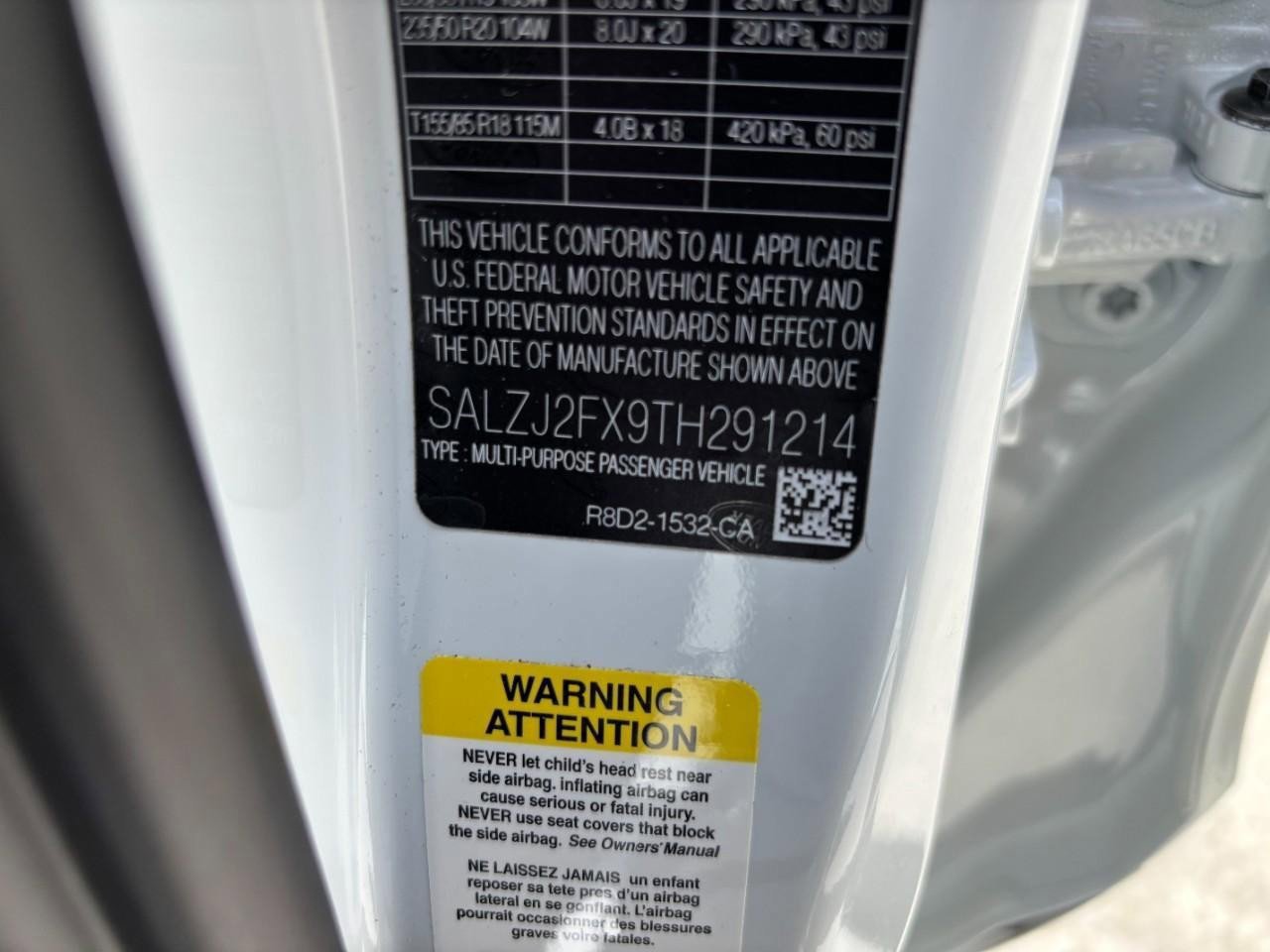 Used 2026 Land Rover Range Rover Evoque S image 38