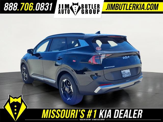 New 2026 Kia Sportage EX w/ EX Panorama Roof Package FWD image 17