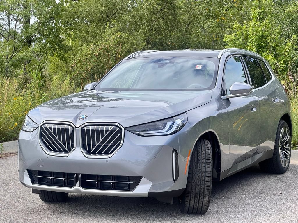 Used 2026 BMW X3 xDrive30i w/ Premium Package AWD/4WD image 3