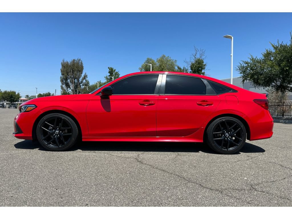 Used 2022 Honda Civic Sport image 2