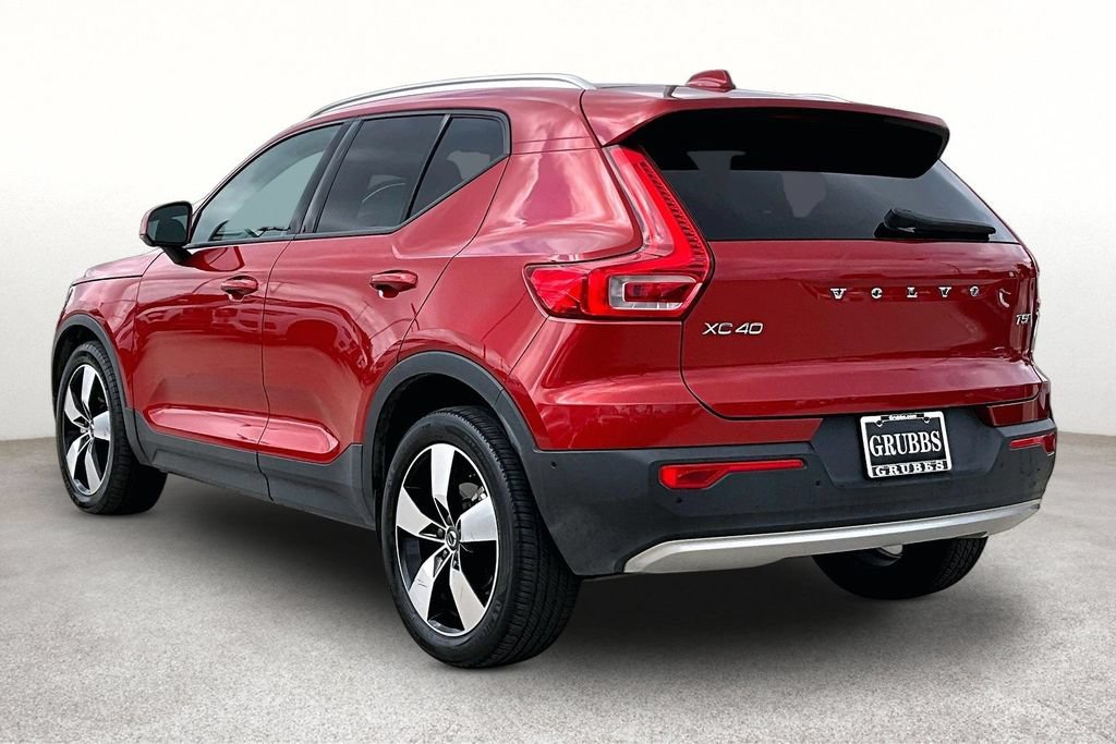 Used 2019 Volvo XC40 T5 Momentum AWD/4WD image 14