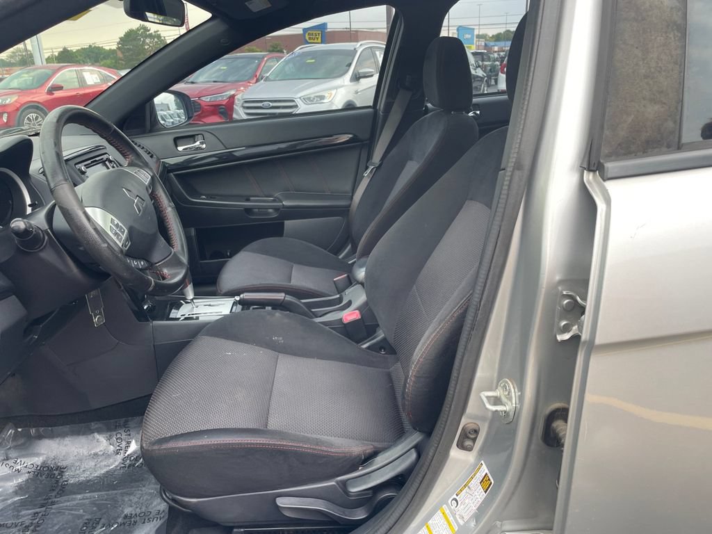 Used 2017 Mitsubishi Lancer ES FWD image 13