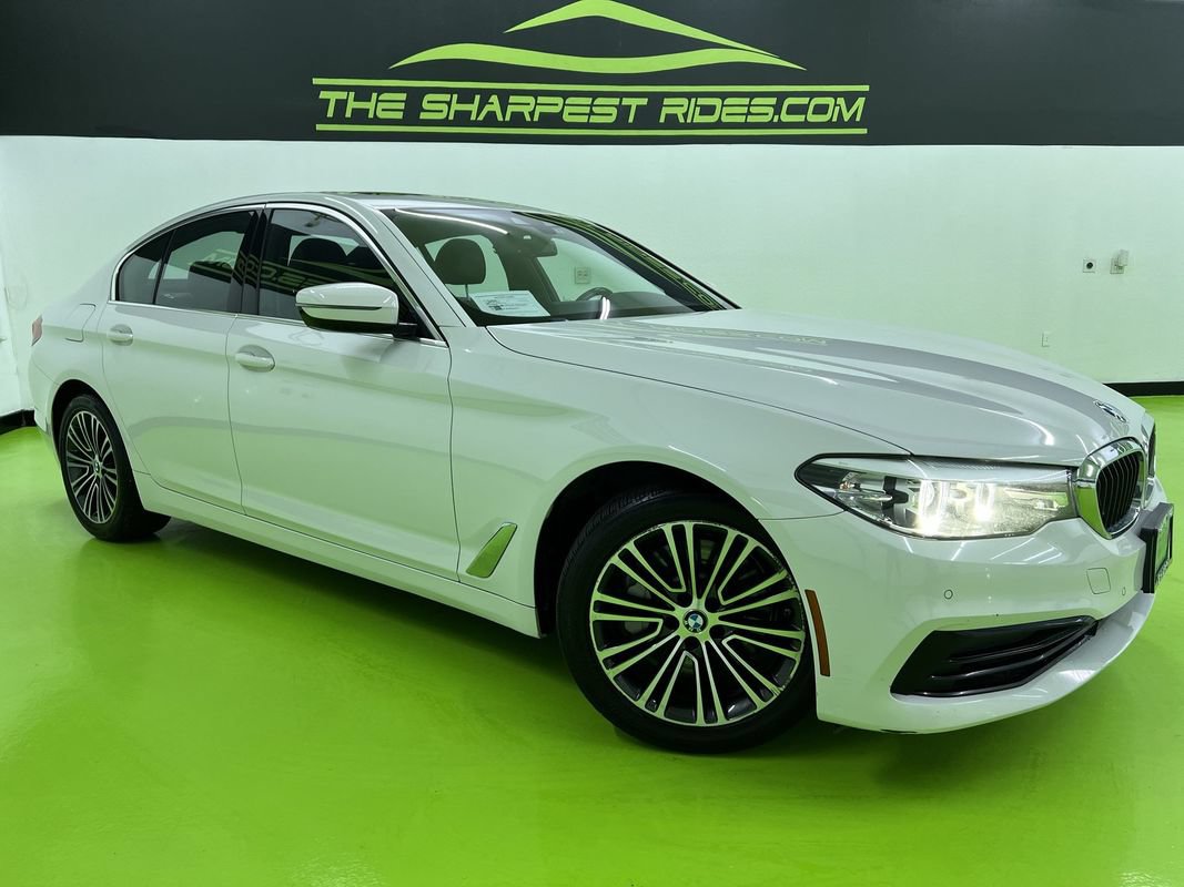 Used 2020 BMW 530i w/ Convenience Package RWD image 1