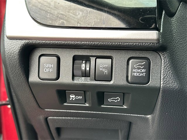 Used 2018 Subaru Forester 2.5i Touring w/ Popular Package #3B image 24