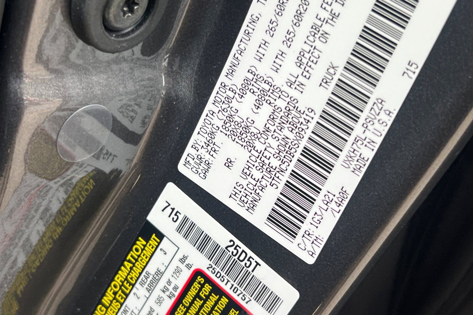 New 2025 Toyota Tundra Platinum image 33