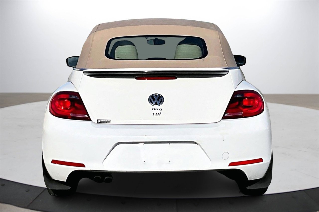 Used 2013 Volkswagen Beetle TDI image 7
