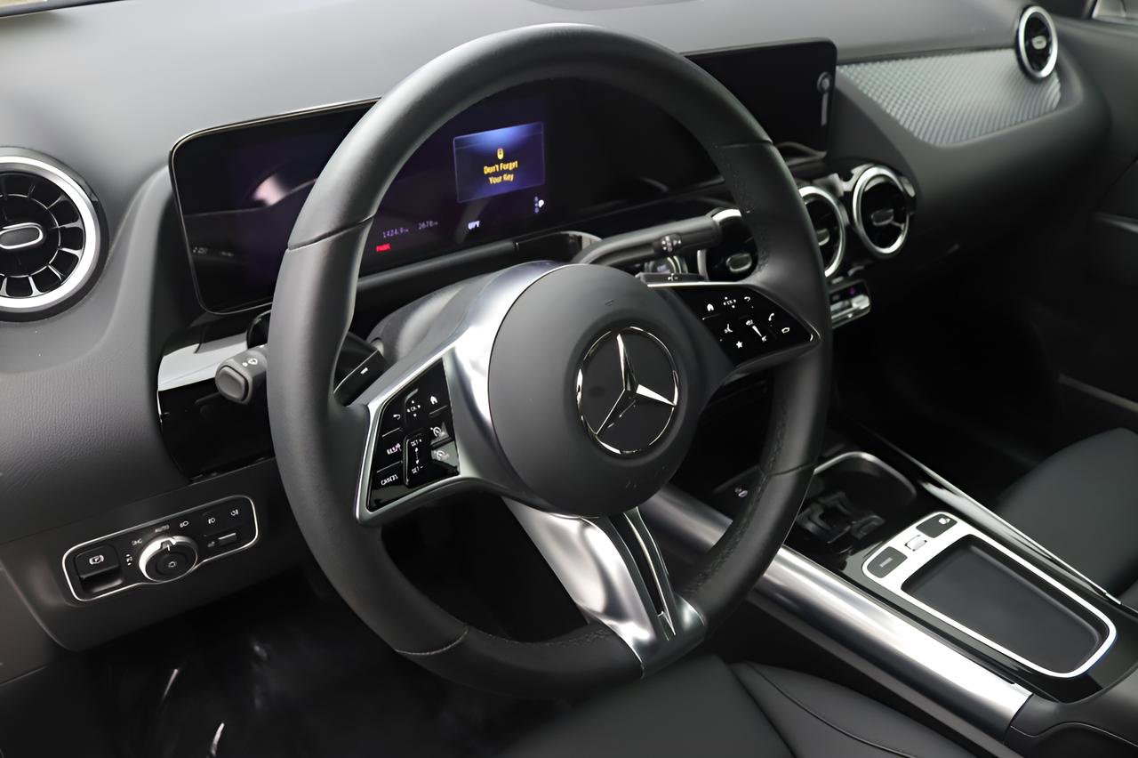 Certified 2026 Mercedes-Benz GLA 250 image 14