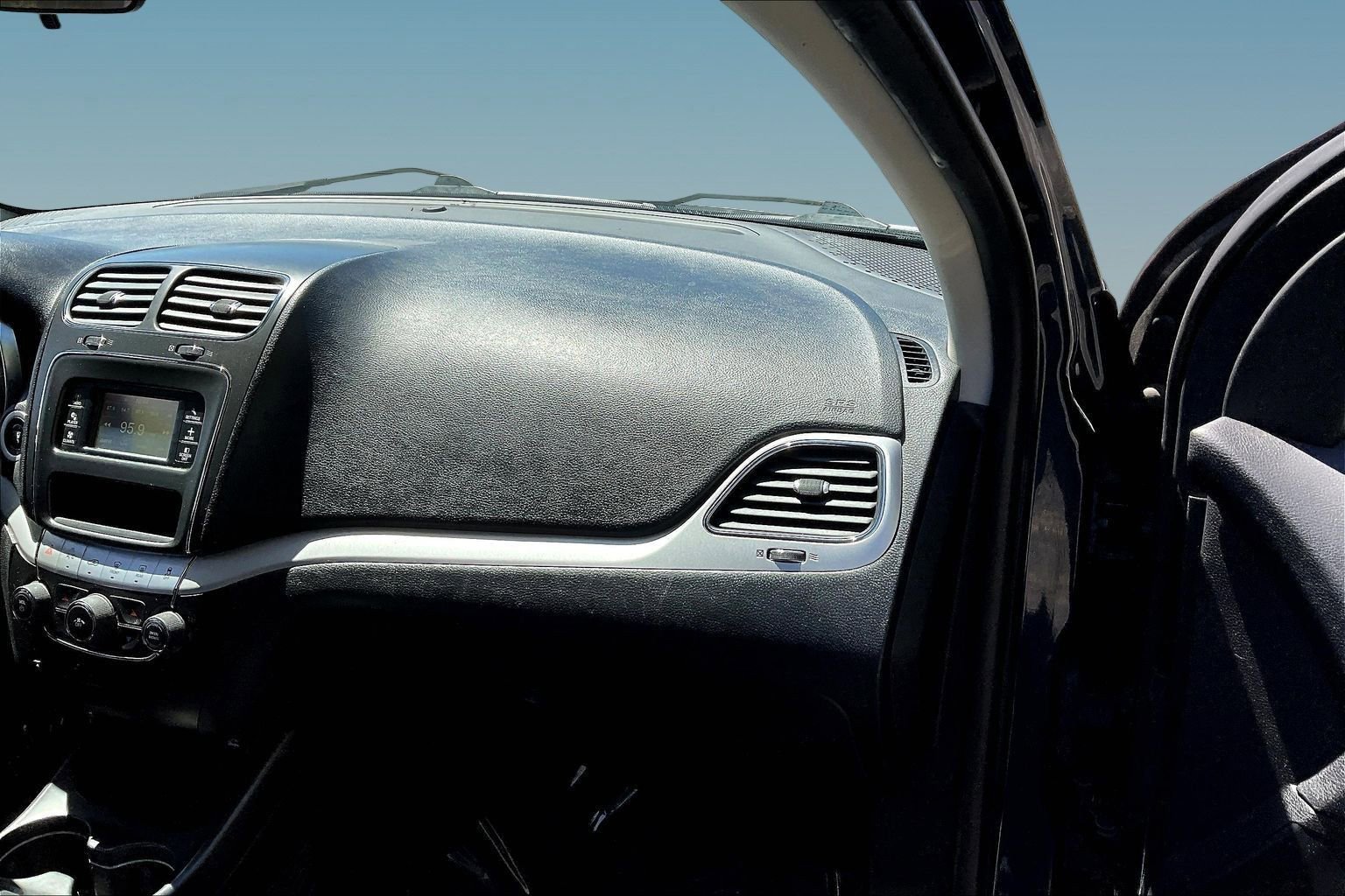 Used 2014 Dodge Journey SXT w/ Flexible Seating Group FWD image 25