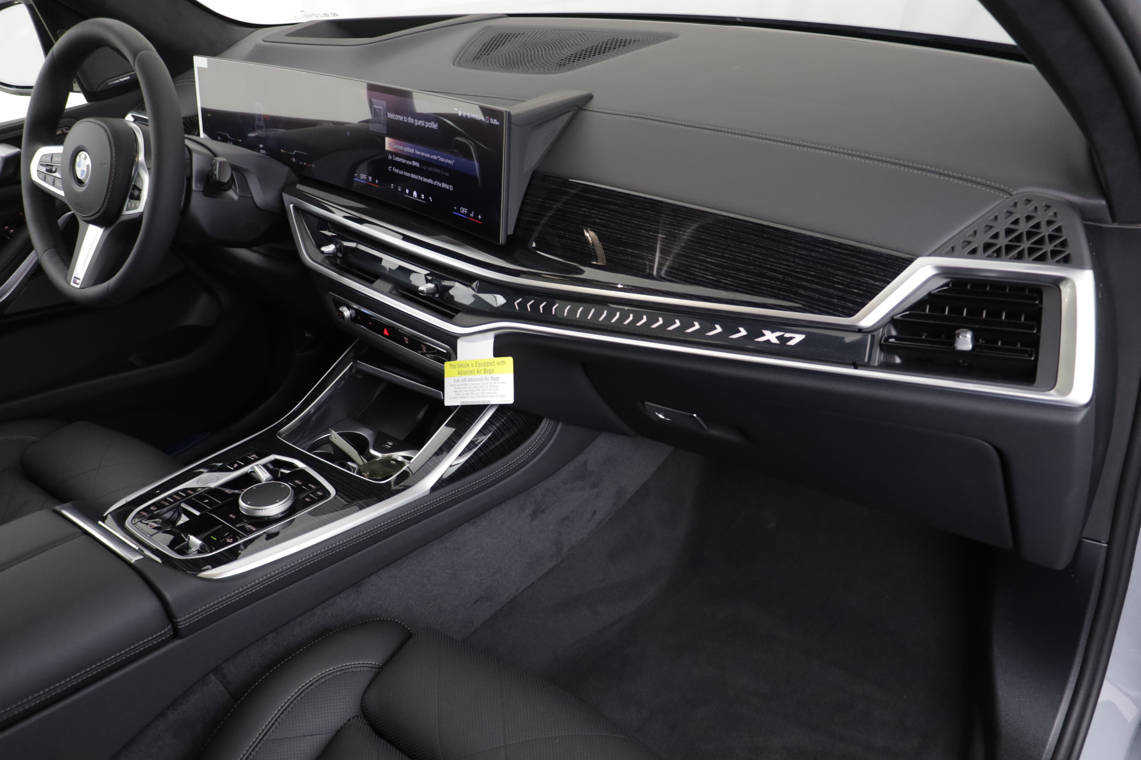 New 2027 BMW X7 xDrive40i w/ M Sport Package AWD/4WD image 21