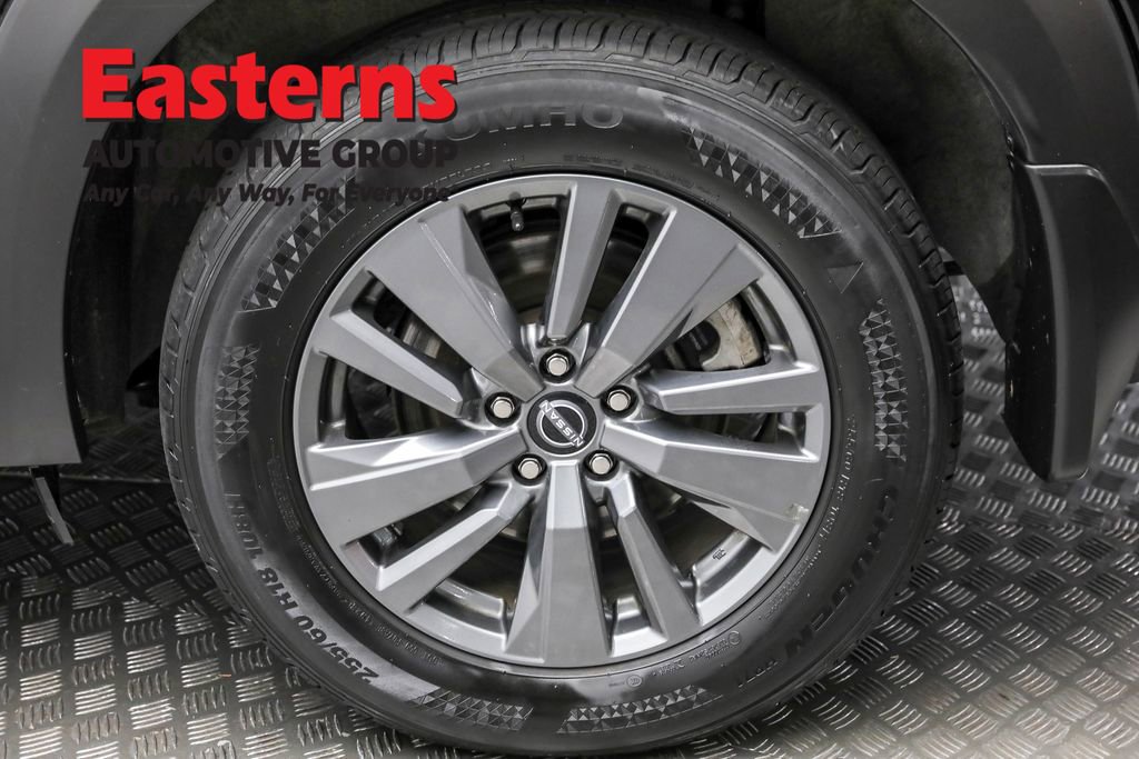 Used 2024 Nissan Pathfinder S image 8