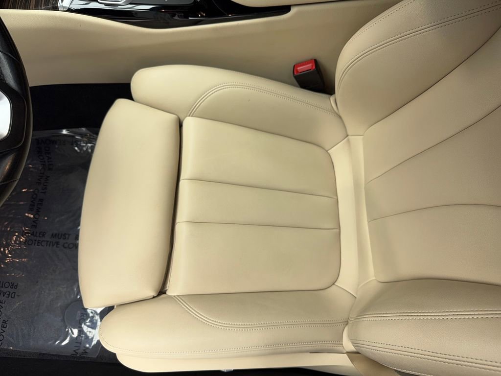 Used 2019 BMW 530i xDrive w/ Convenience Package image 14