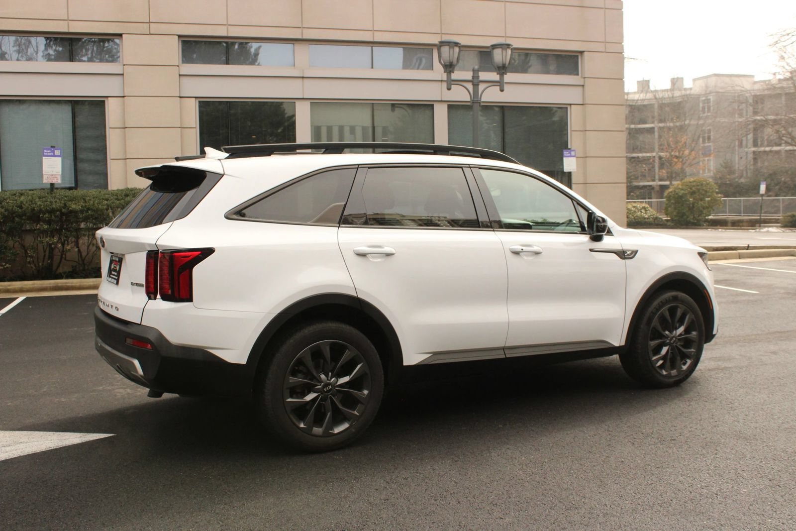 Used 2021 Kia Sorento EX w/ EX AWD X-Line Package image 7