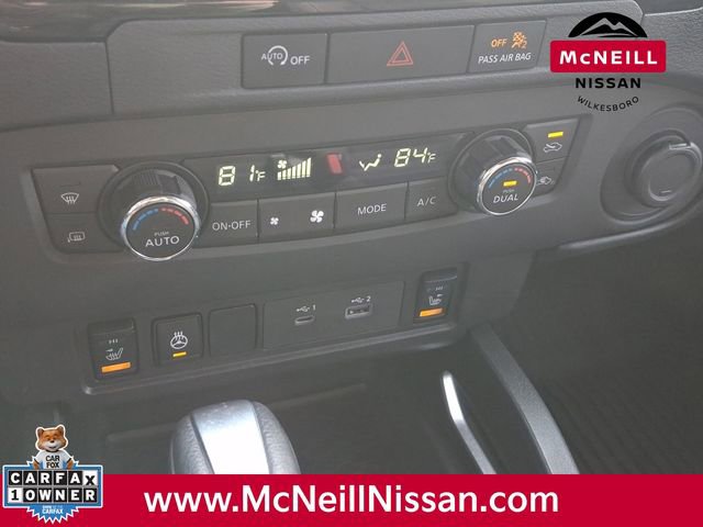 Used 2023 Nissan Frontier SV image 17