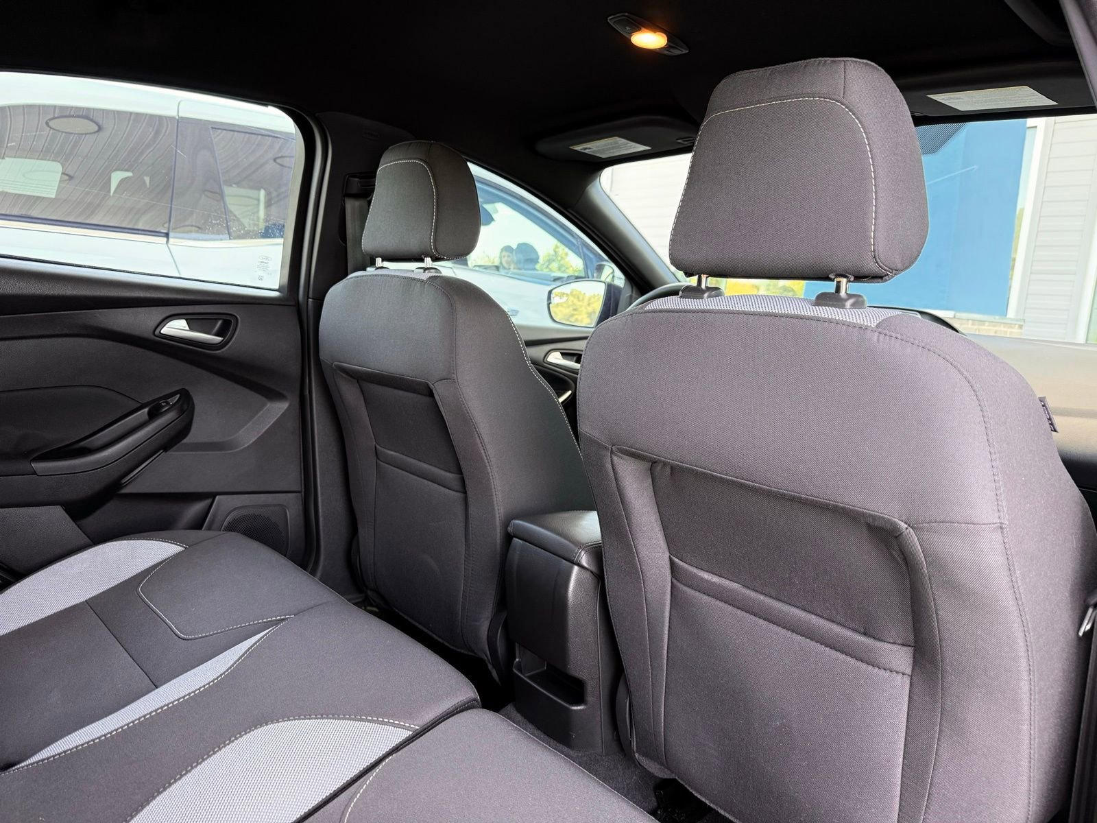 Used 2018 Ford Focus ST image 27