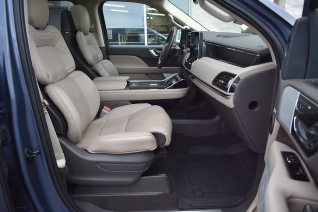 Used 2023 Lincoln Navigator L Reserve AWD/4WD image 61
