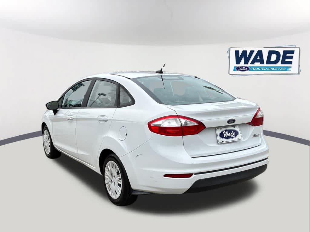Used 2015 Ford Fiesta S FWD image 7