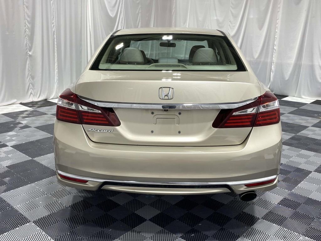 Used 2017 Honda Accord LX image 3