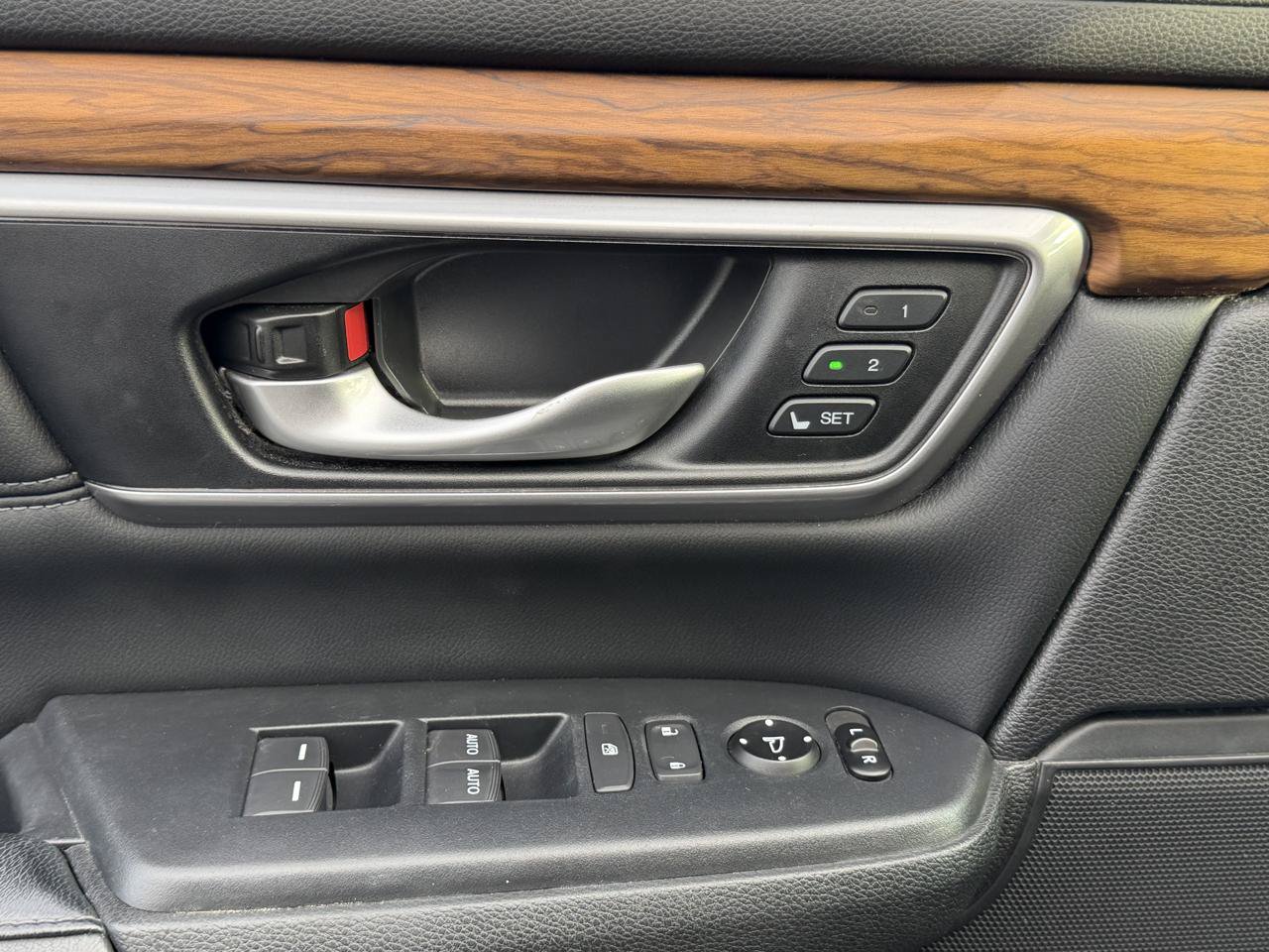 Used 2017 Honda CR-V EX-L image 20