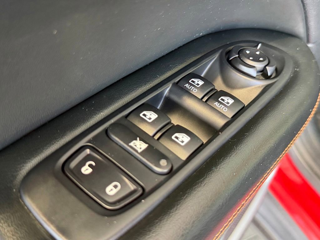Used 2020 Jeep Compass Limited w/ Rear Convenience Group AWD/4WD image 19