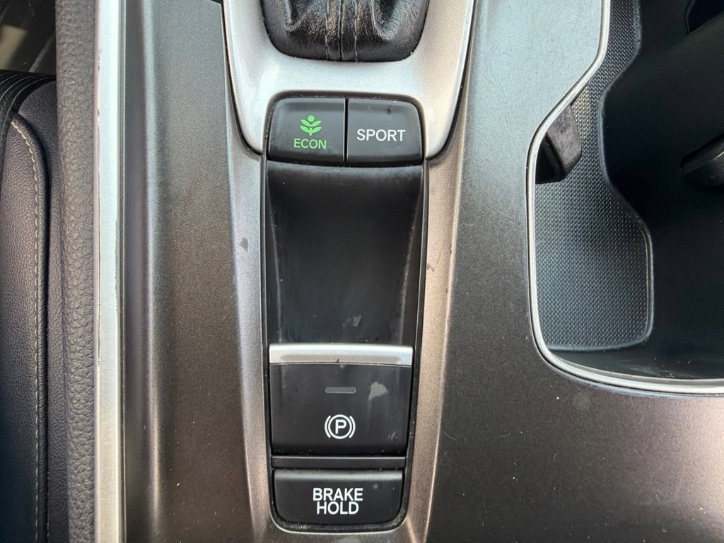 Used 2020 Honda Accord Sport image 27