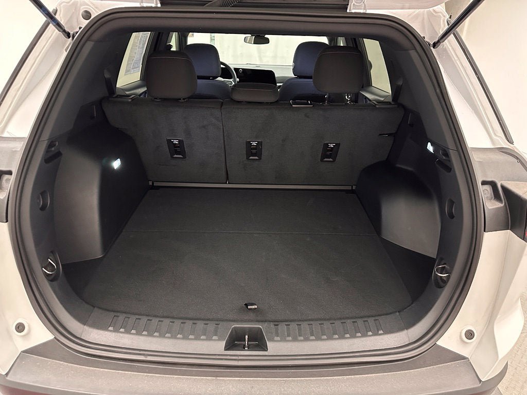 Used 2026 Chevrolet Equinox LT FWD image 20