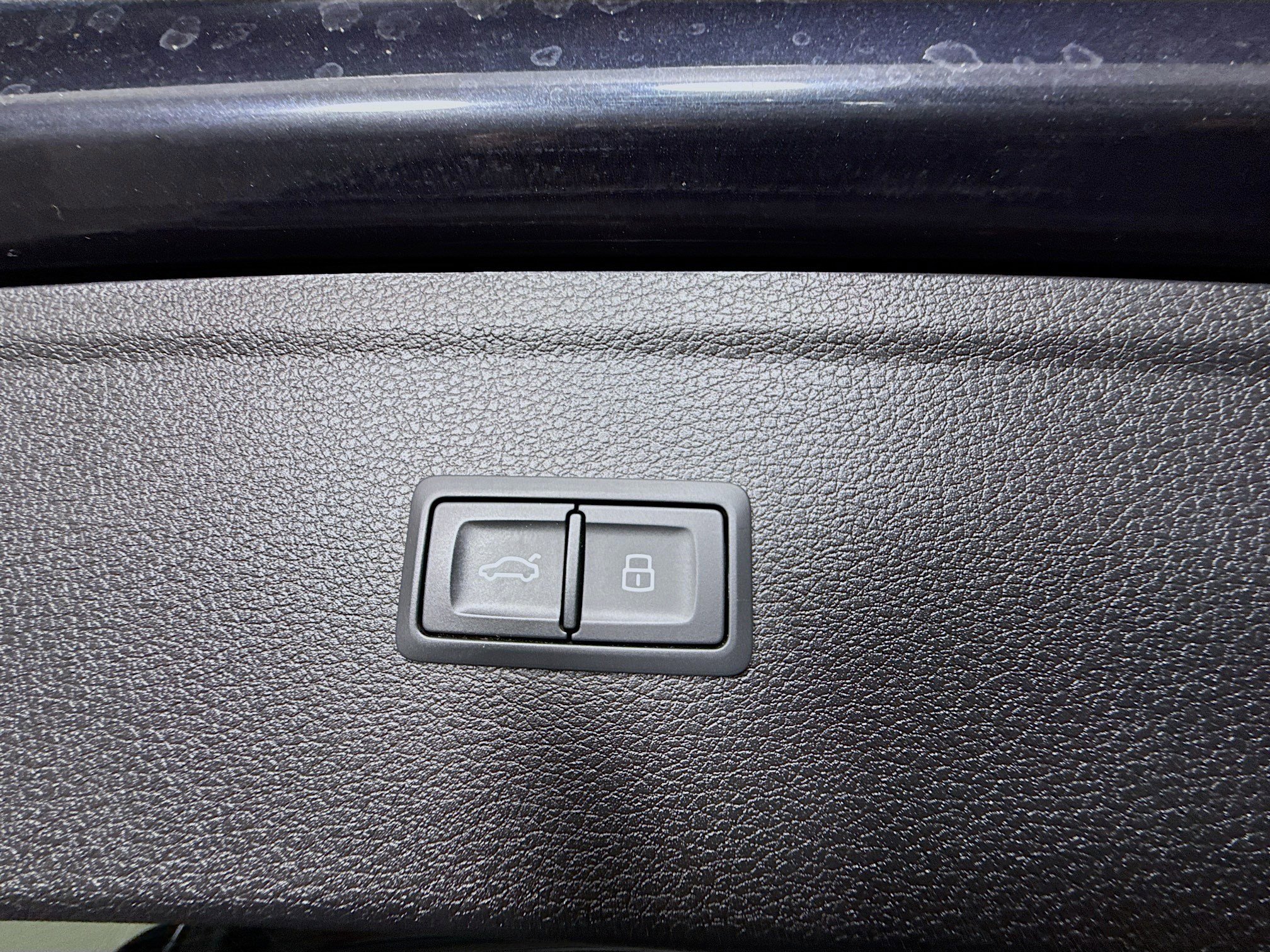 Used 2020 Audi SQ5 Premium Plus w/ Premium Plus Package image 41